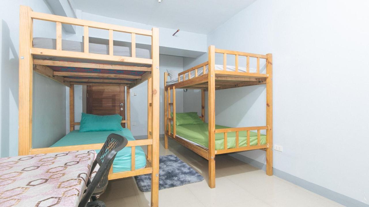Budget Backpackers Transient HOSTEL near NAIA AIRPORT Pasay Exterior foto
