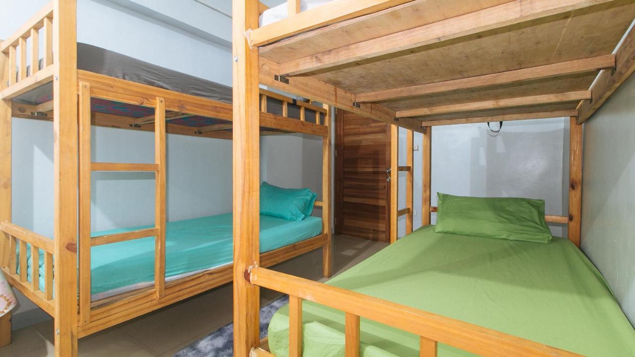 Budget Backpackers Transient HOSTEL near NAIA AIRPORT Pasay Exterior foto